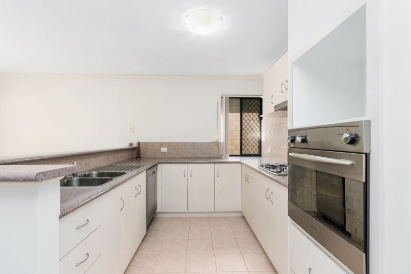 Easy Living Family Home!