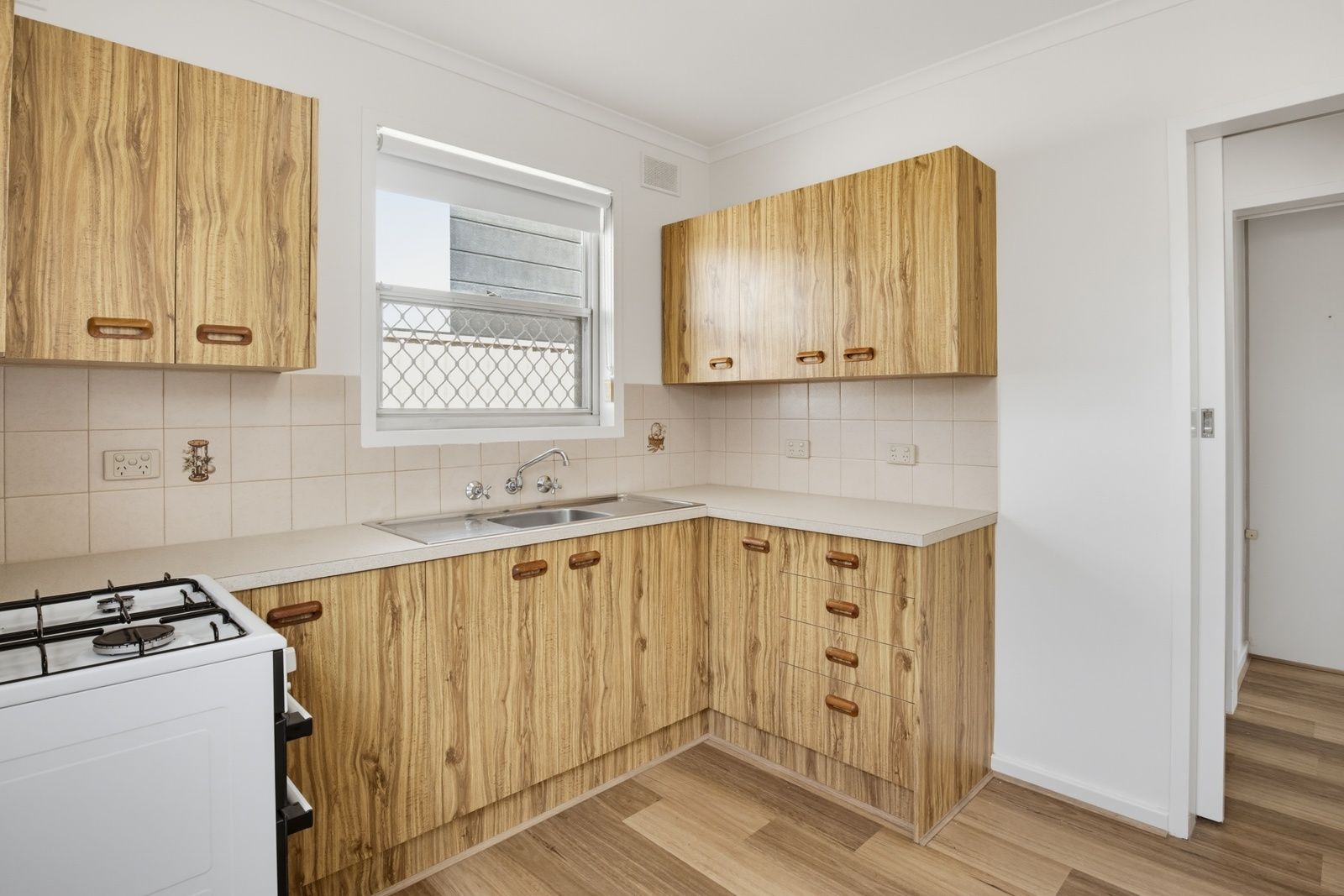 Over 55s living - Cosy & welcoming 1 bed home