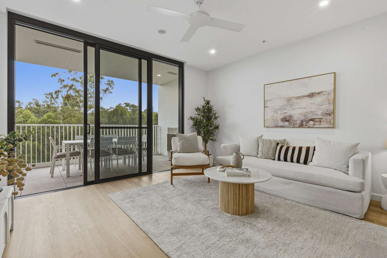 Spacious Entertainers Delight plus Media Room
