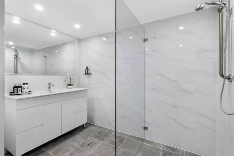 Beautifully renovated 1 bedroom  ground floor apartment close to the main clubhouse with large courtyard.