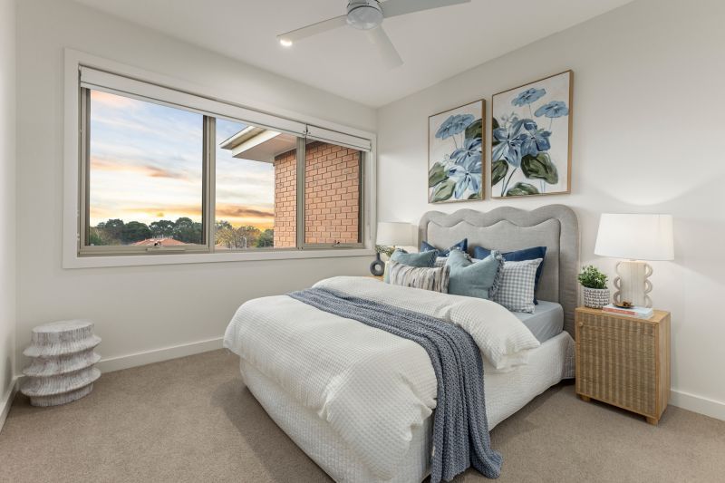 Bespoke 2-bedroom plus study first-floor apartment