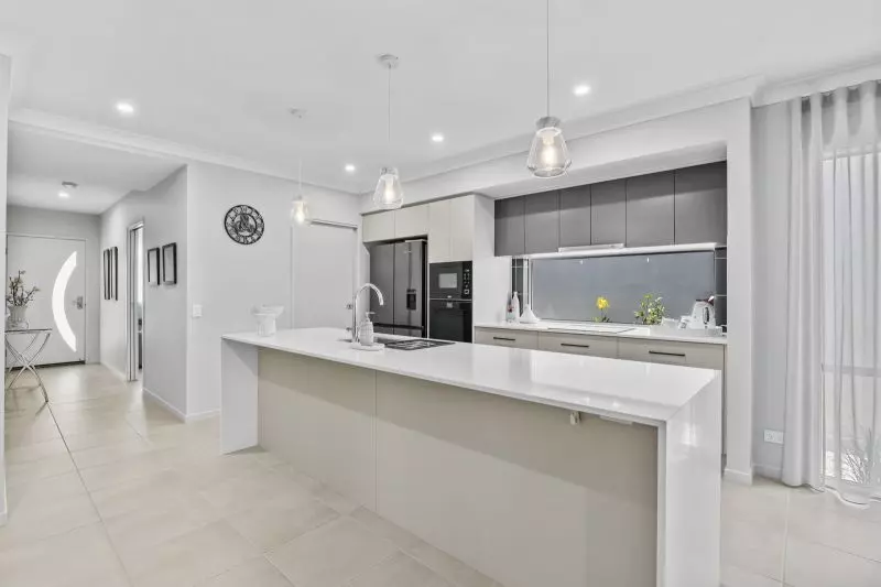 Site 148 - Established Kalbar