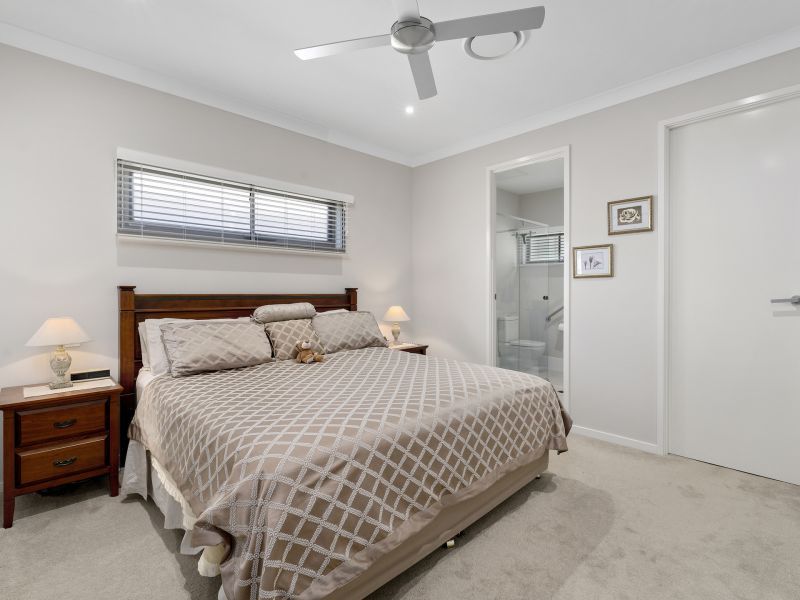 Modern Lowset Boasting a Northern Aspect