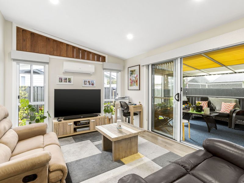 Entertainer's outdoor delight