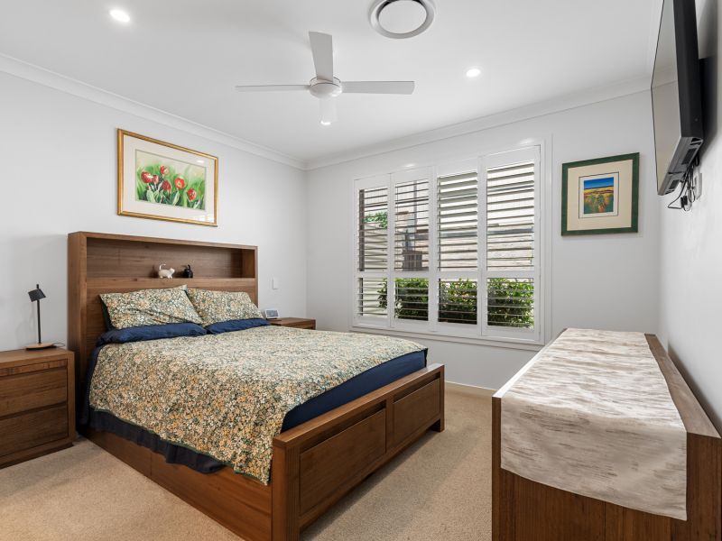 Prime Corner Location - Private Outlook to Nature