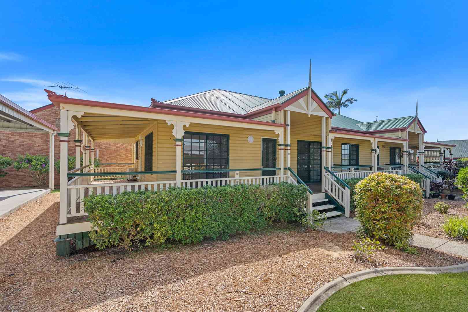 Ready Now!  Rare opportunity for a colonial villa to enjoy your retirement