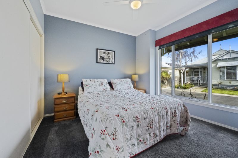 Stylish Home Near Amenities
