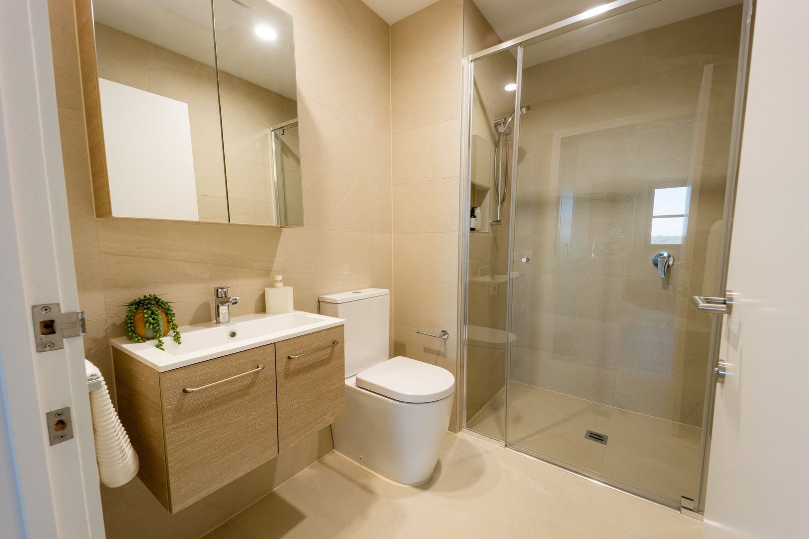Move-in Ready | Spacious 2-bed Apartment