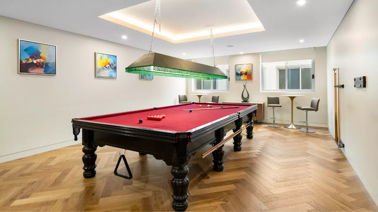 ELEGANT LUXURY RETIREMENT - Villa 32 MARSTON LIVING GALSTON