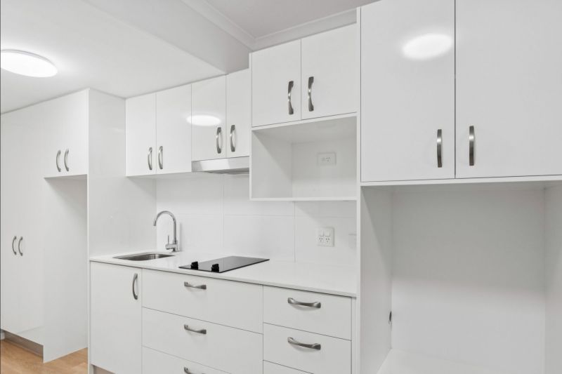 Ground-level studio apartment with enclosed patio