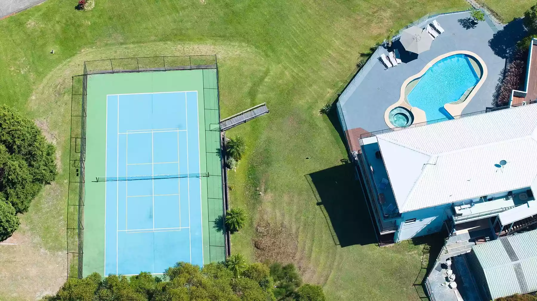 Embrace the Coastal Lifestyle!