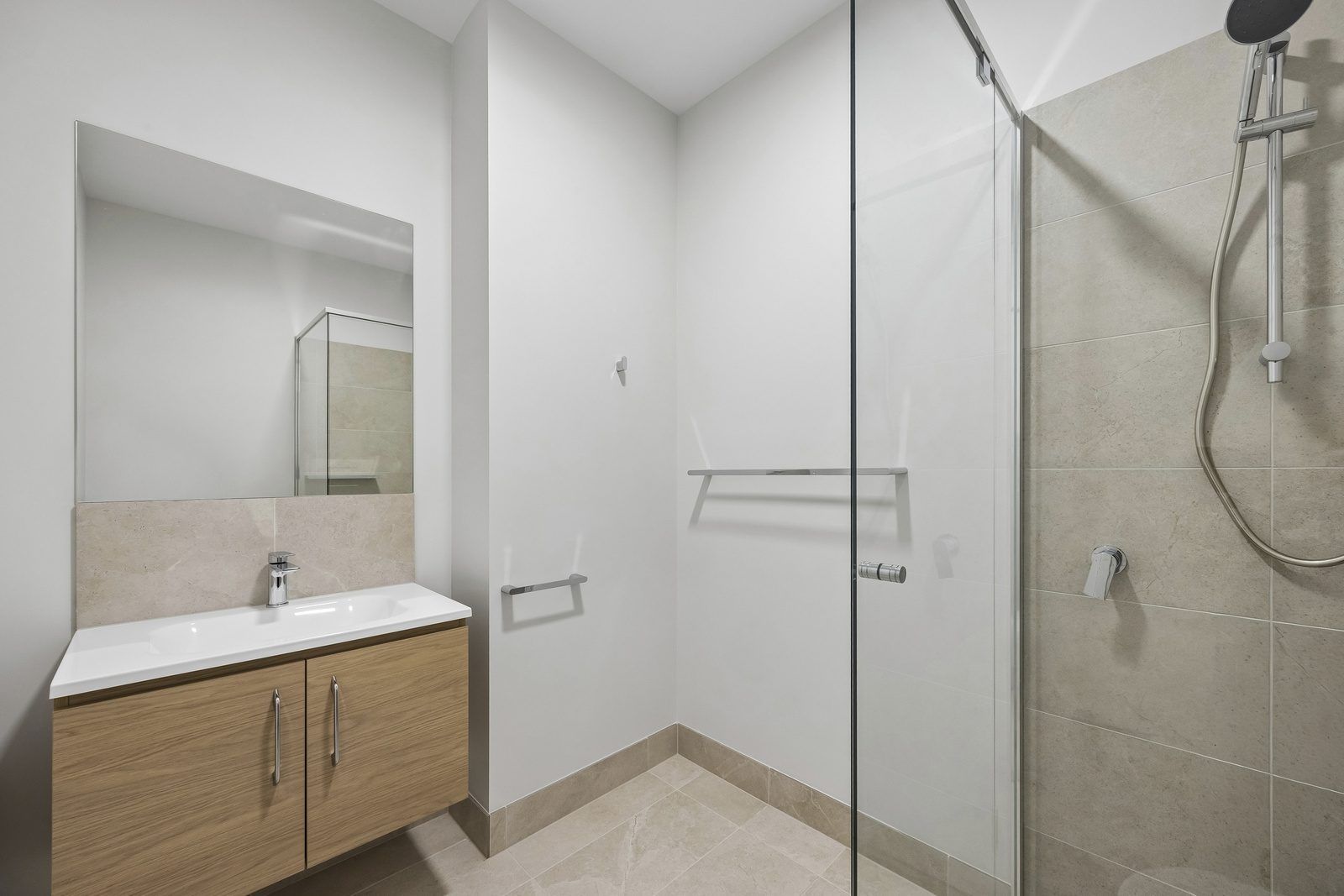 Brand New, Modern living – Ready Now.