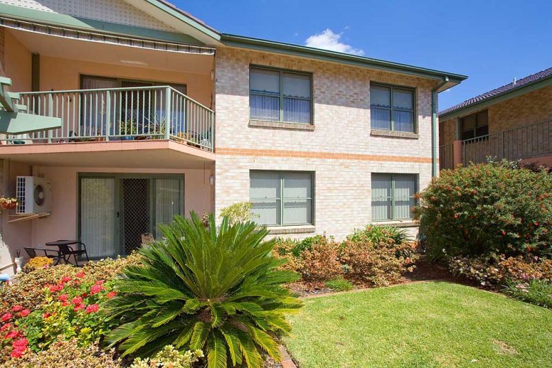 Open plan living with garden outlook