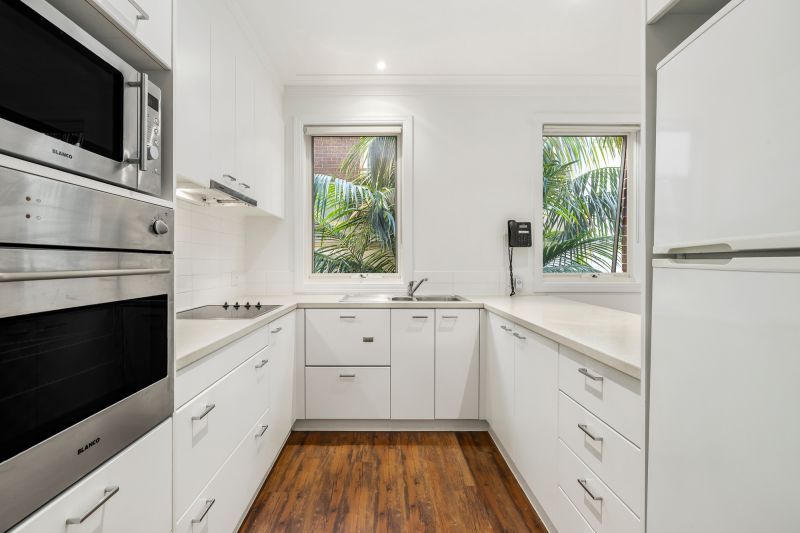 Retirement oasis. Downsize to a bigger lifestyle.