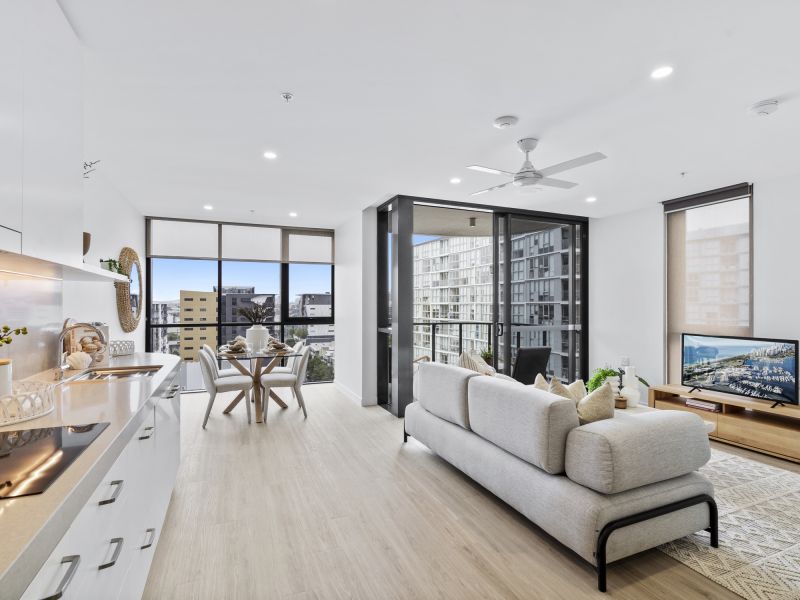 One-bedroom apartment with services