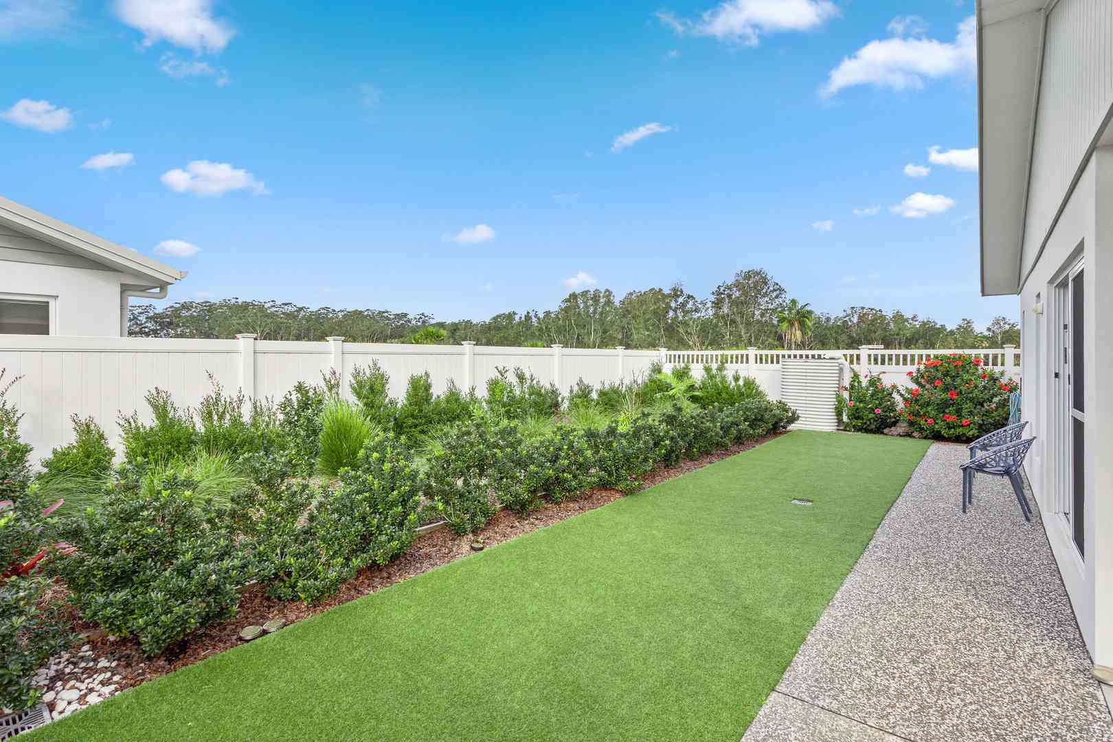 Huge Corner Block – A Rare Opportunity