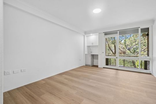 Charming Retirement Retreat in the Northern Beaches - Perfect for Relaxed Living