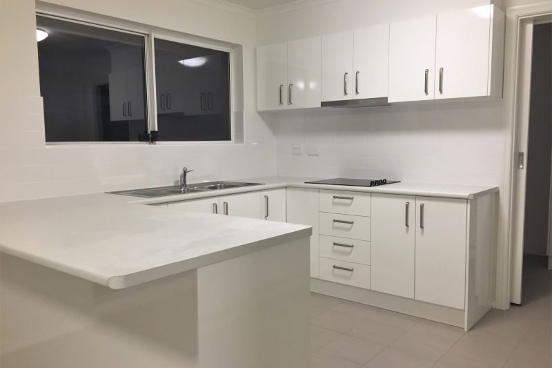 Newly renovated home nestled in a Green Thumb's paradise!