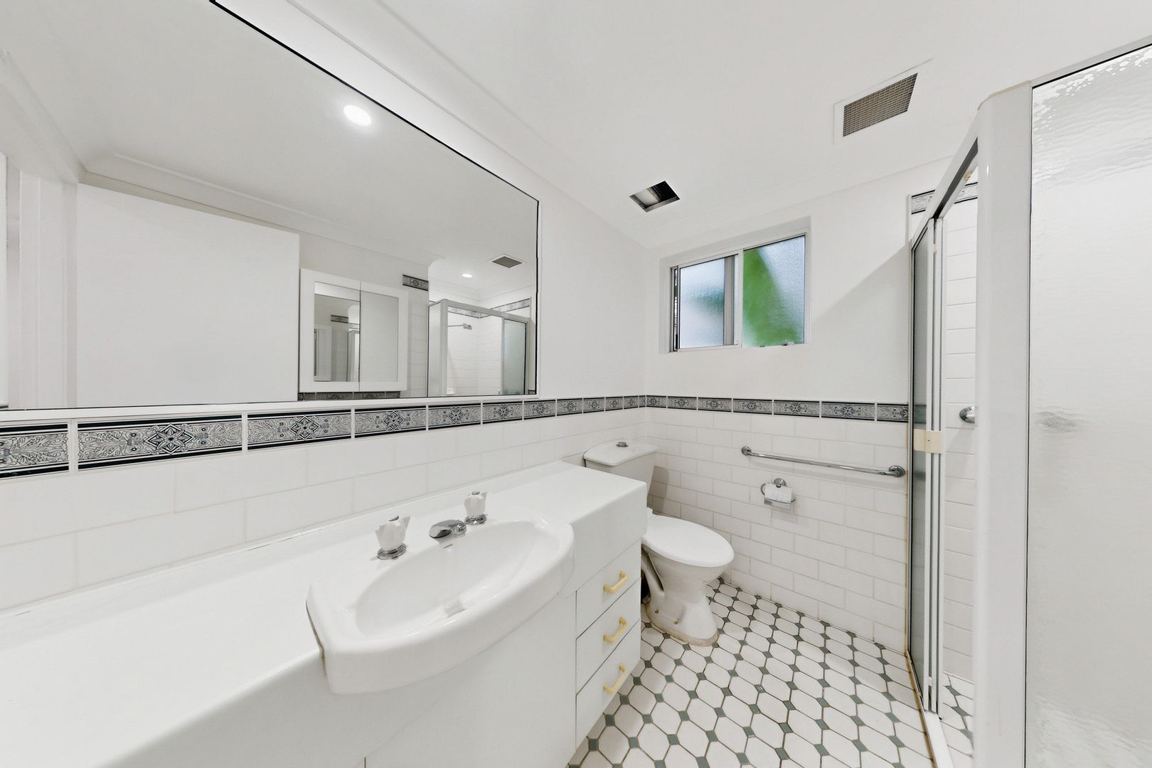Generous Living, Vibrant Community — Huon Park at Its Best