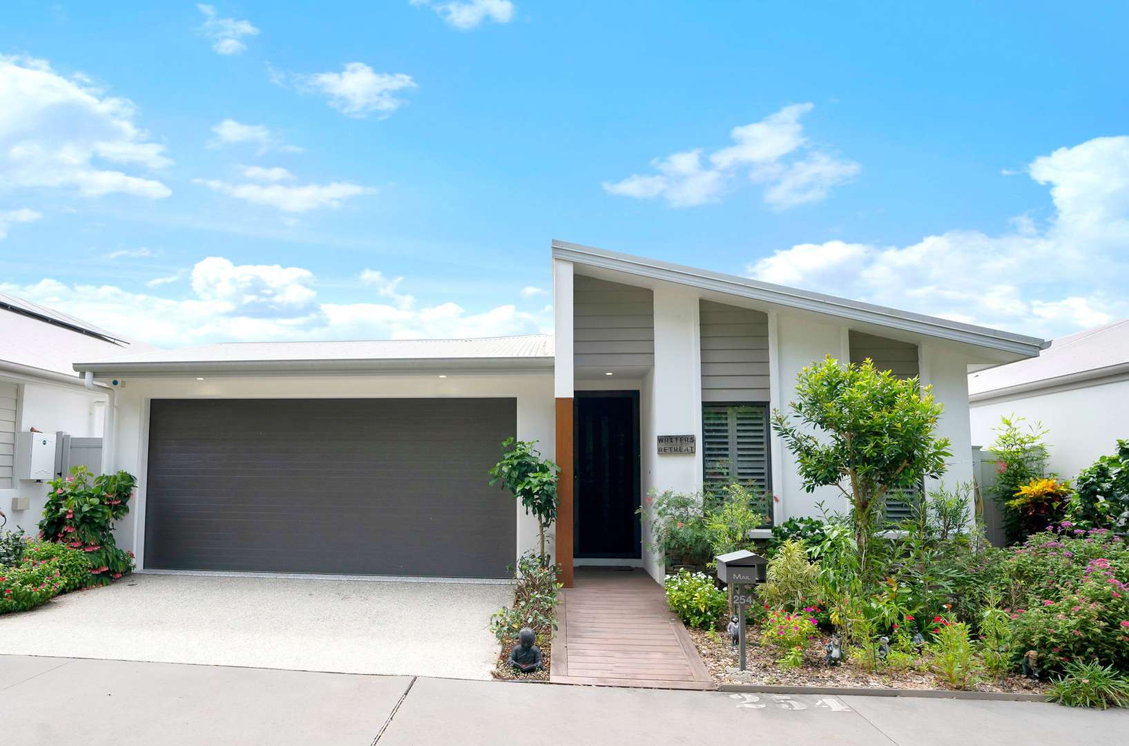 Manaboa at Palm Lake Resort