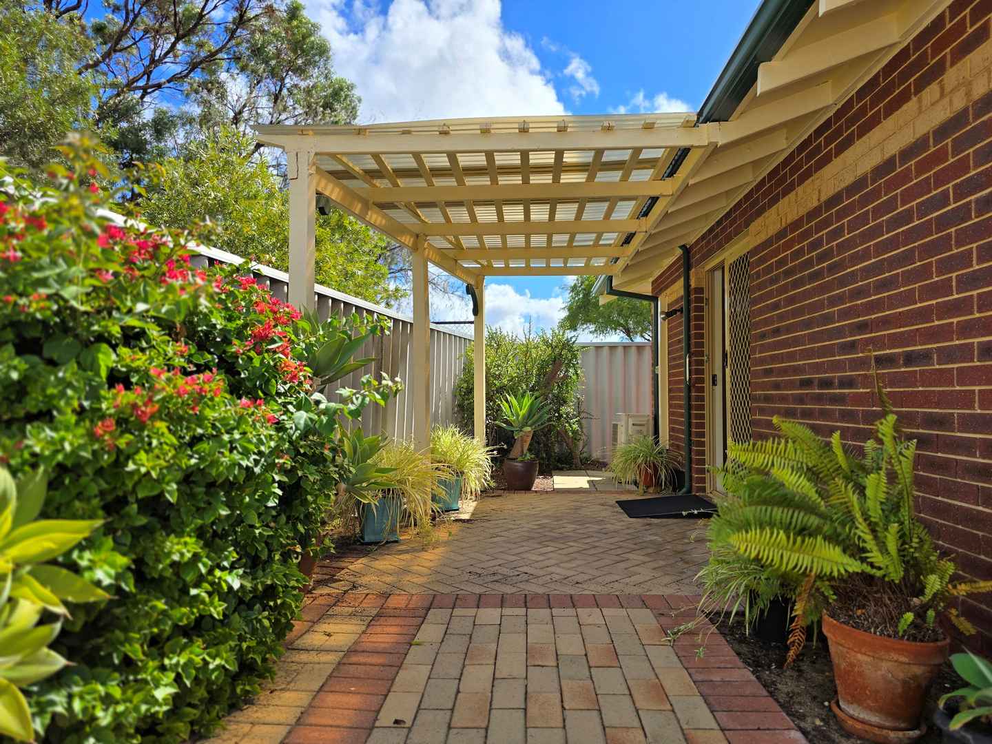 Character Retirement Villa - Fully refurbished before settlement