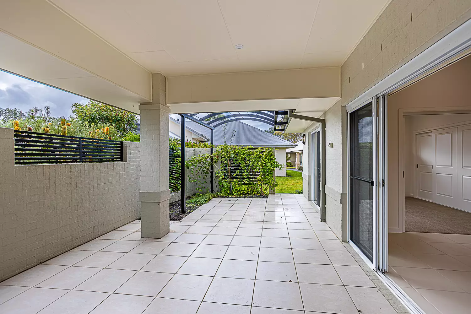 Van Gogh- by Palm Lake Resort Tea Gardens