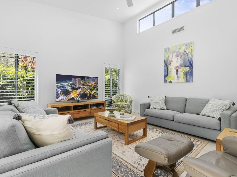 Site 230 - Established Peregrine