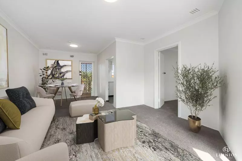 Scenic Hilltop Apartment