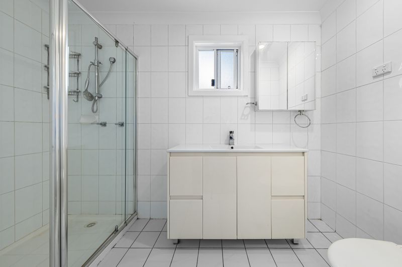 Newly Refurbished Two-bedroom Home