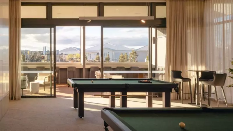 Prime Clubhouse position, perfectly designed