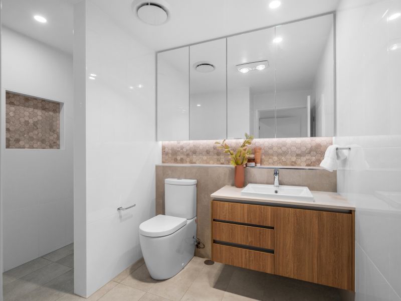 Light, bright and spacious two-bedroom apartment