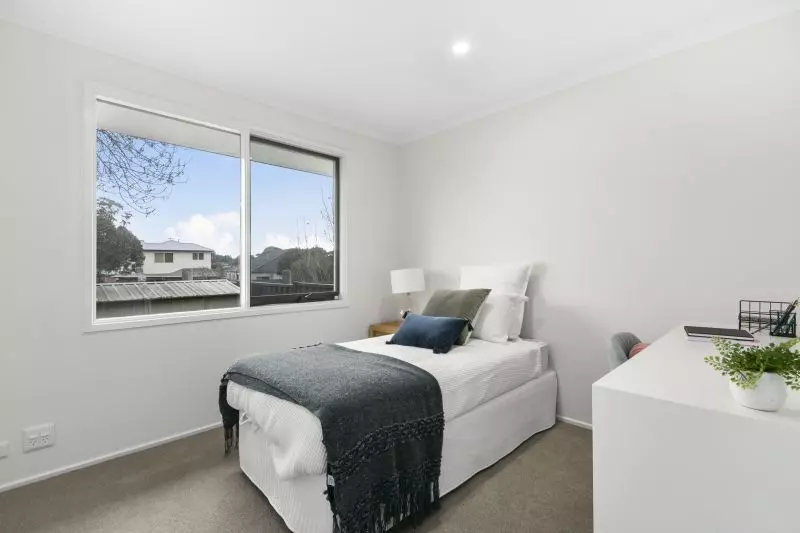 Newly refurbished 2-bed villa close to the community centre