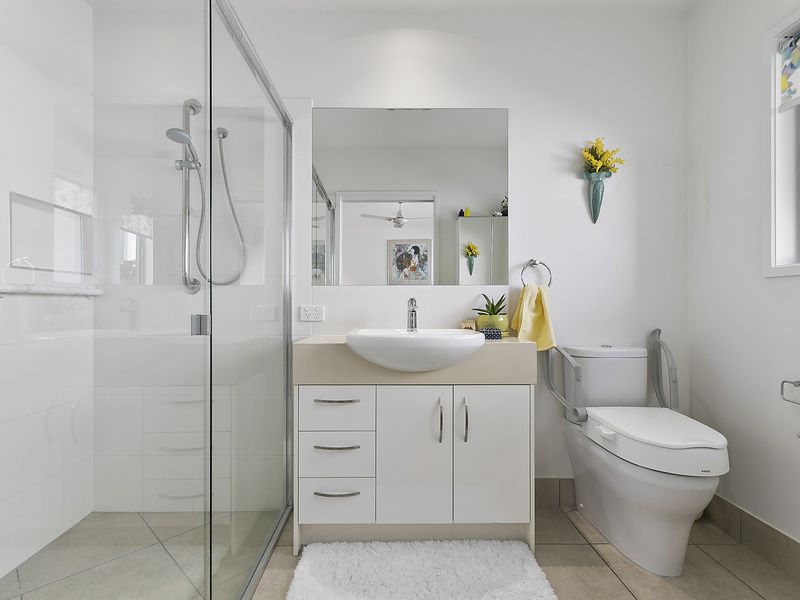 Entertainers Paradise