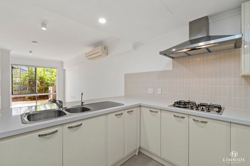 SOLD North facing, courtyard villa in the heart of Mercy Village.