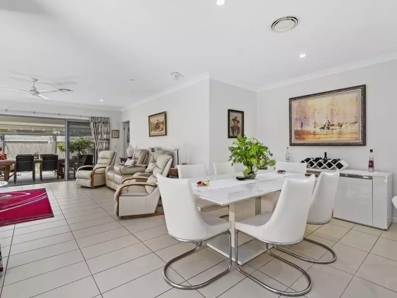 Site 127 - Established Special