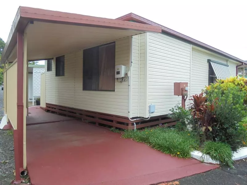 Lime Tree Village - Site 7