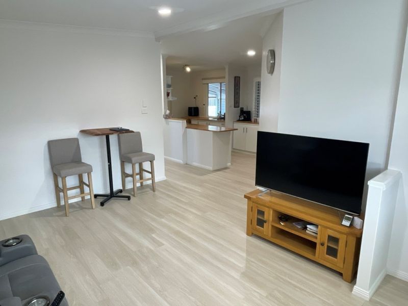 NEATLY RENOVATED 2-BEDROOM