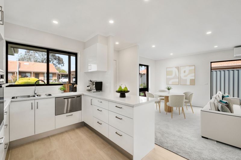 Relaxed retirement living in a unique two-bedroom villa