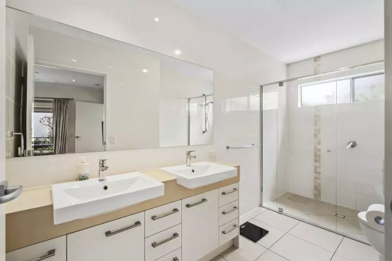 Site 22 - Established Sea Crest