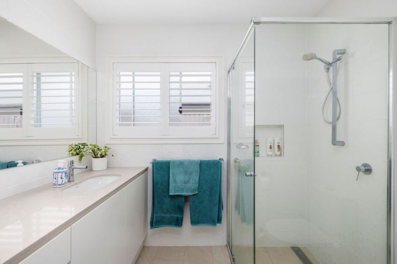 Discover Luxury Living in a Prime Location!