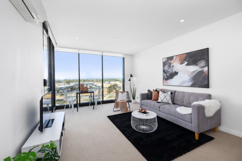 Modern Design, Location and Professional Lifestyle!
