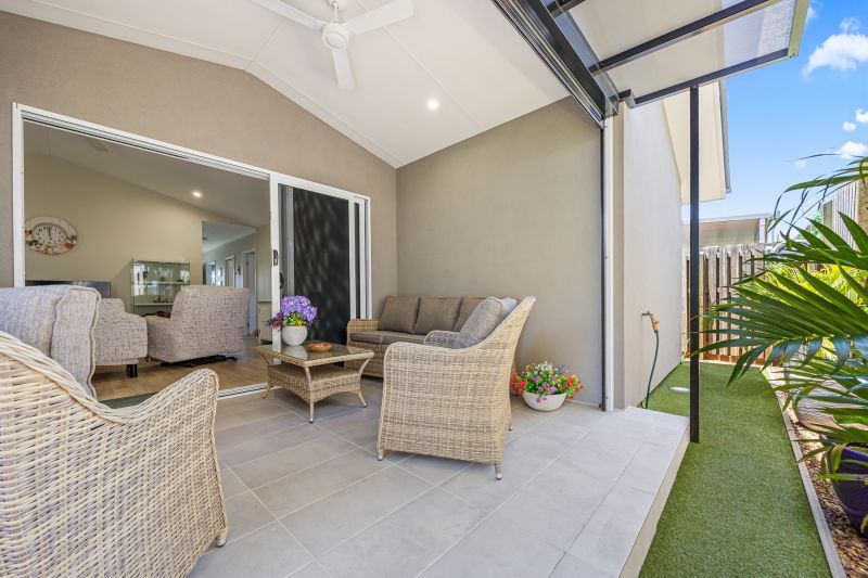 Simplicity, Comfort & Modern Alfresco Living