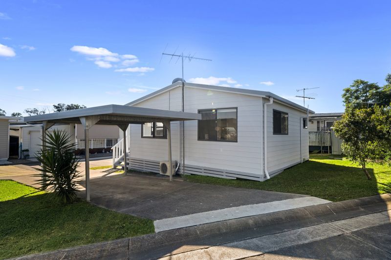 Fully Refurbished Home - Downsize in Style!