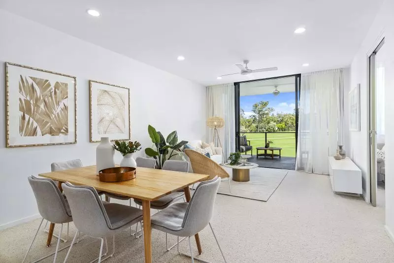 South-facing apartment with stunning Burleigh Golf Course views