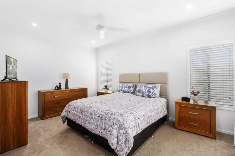 Site 491 - Established Berwick H5