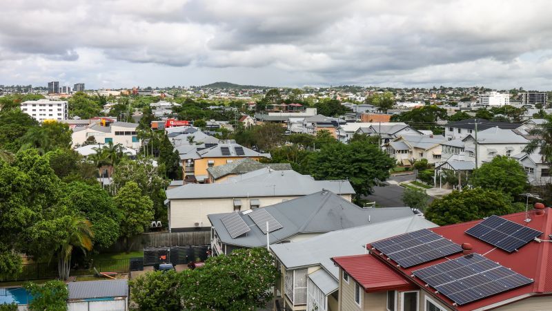 UNDER OFFER - Highly Sought-After Apartment with Ultimate City Views