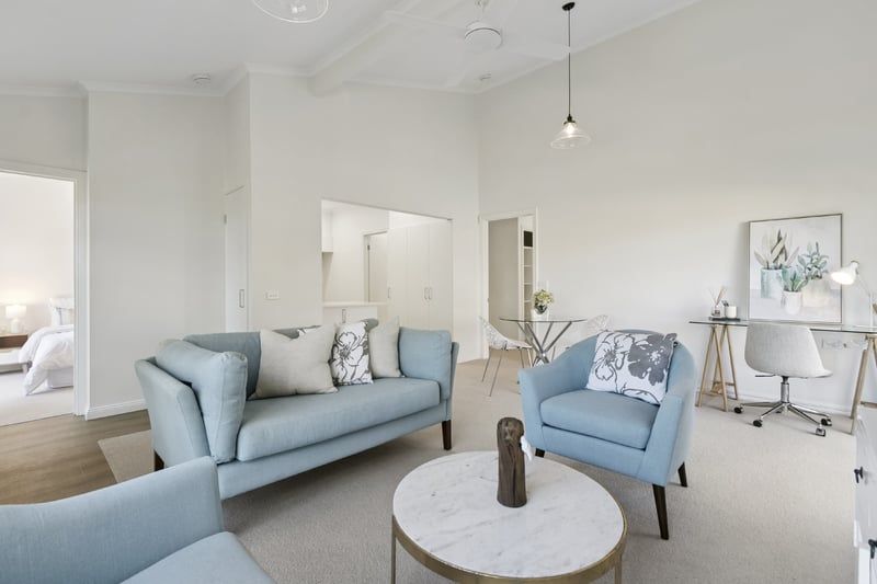 Freshly Renovated Unit with Private Courtyard Retreat