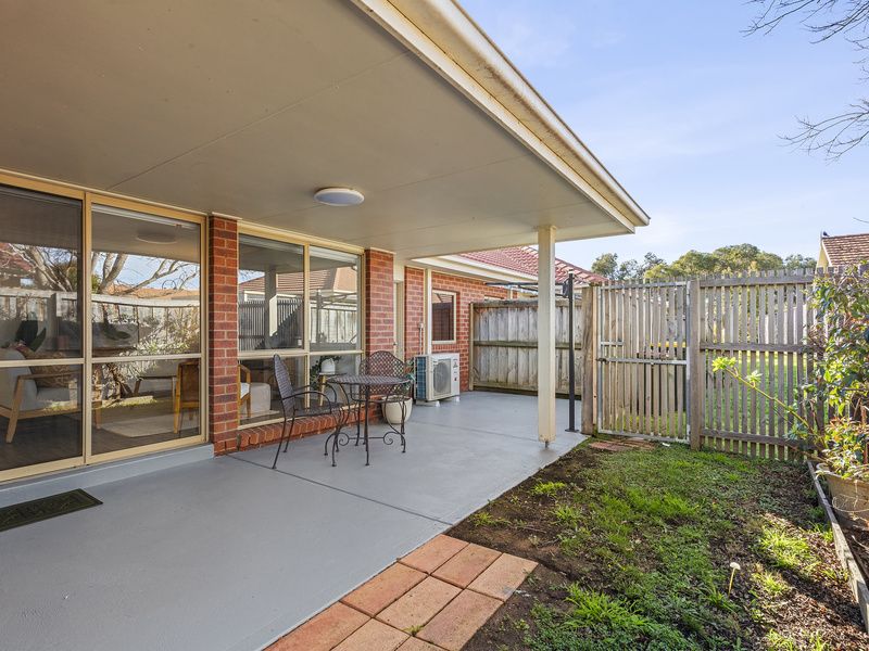 Stylish, Secure & Serene Living in Leafy Bradshaw Court