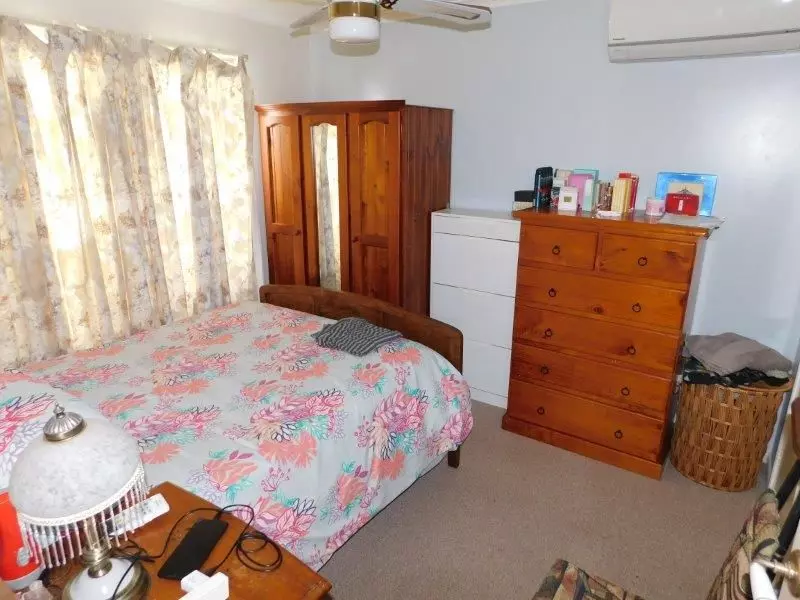 Site 332 (Pre-loved) Bayway Village