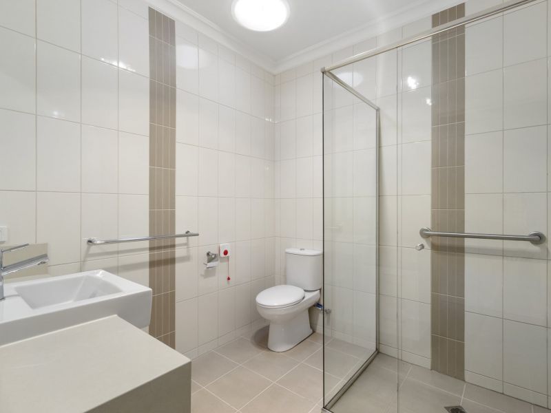 Elegant Three-Bedroom Villa Opposite the Community Centre